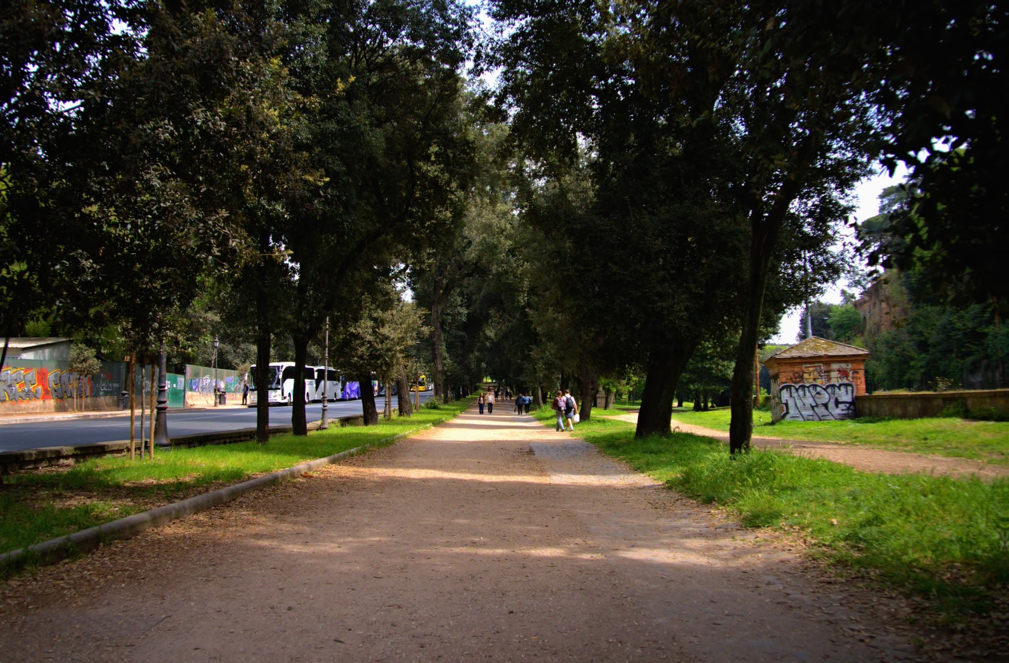 Streets/DSC09360