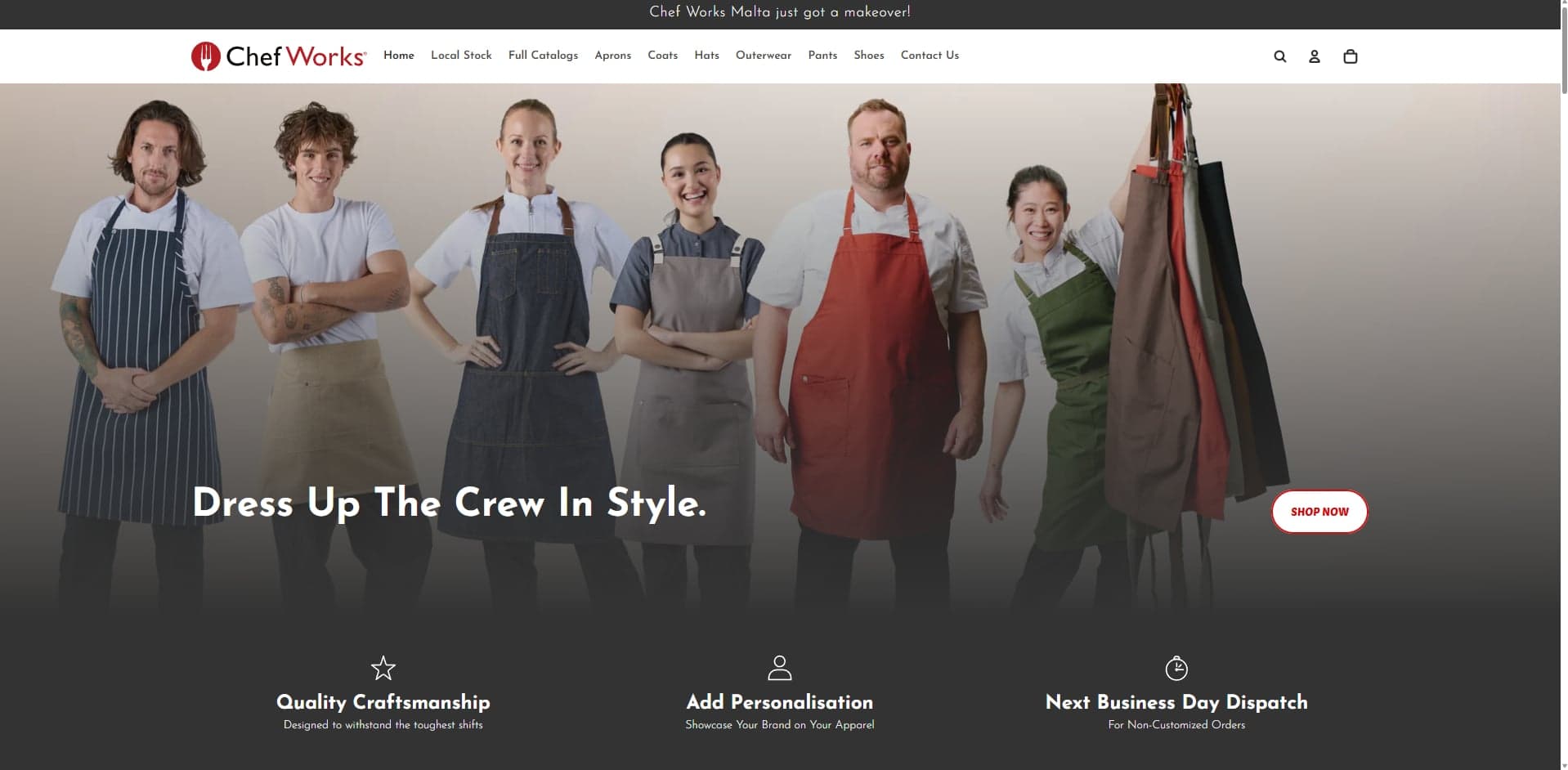 Customer review showcase — social proof section with star ratings, verified purchase badges, and photo reviews from professional chefs.